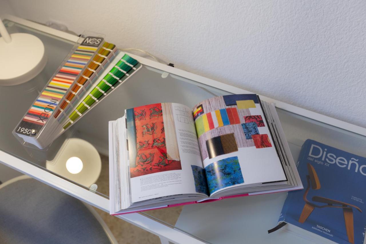 מאלגה Luminoso Apartamento De Dos Habitaciones Con Terraza Y Parking En El Centro מראה חיצוני תמונה